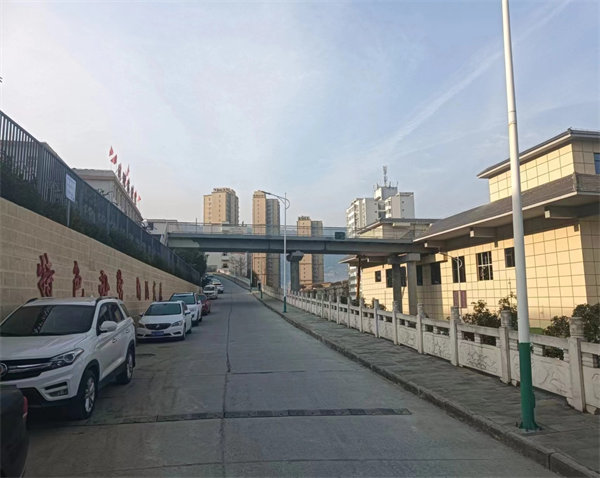 旬陽(yáng)市職業(yè)技術(shù)教育中心圖書科技樓過街天橋項(xiàng)目